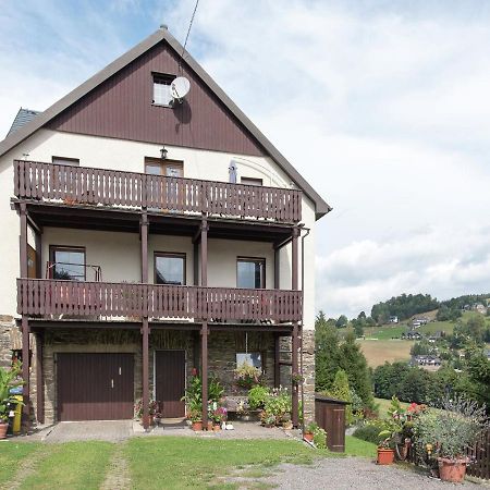 Cozy Apartment In Ore Mountains With Balcony 布赖滕布伦 外观 照片