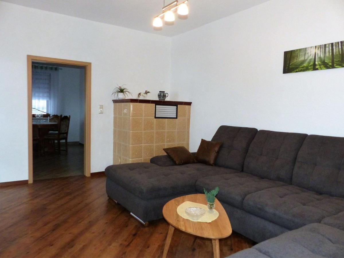 Cozy Apartment In Ore Mountains With Balcony 布赖滕布伦 客房 照片