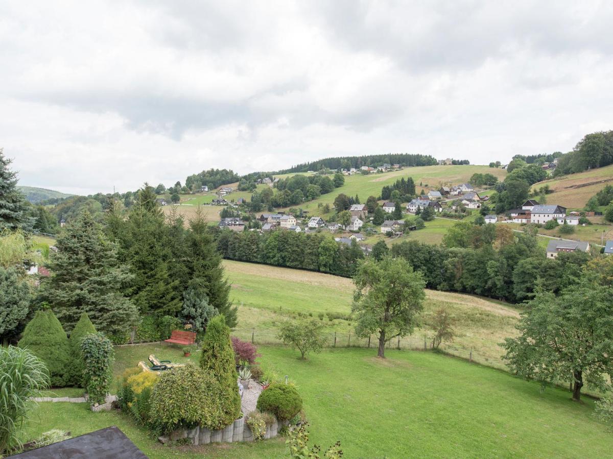 Cozy Apartment In Ore Mountains With Balcony 布赖滕布伦 客房 照片