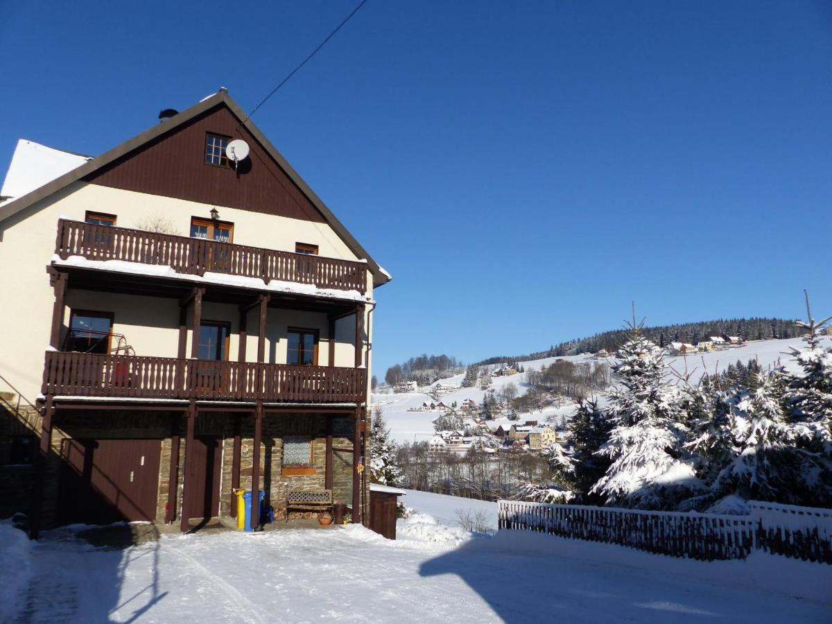 Cozy Apartment In Ore Mountains With Balcony 布赖滕布伦 客房 照片