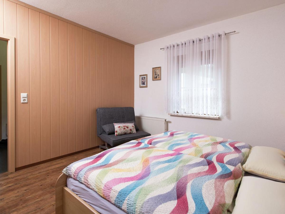 Cozy Apartment In Ore Mountains With Balcony 布赖滕布伦 外观 照片