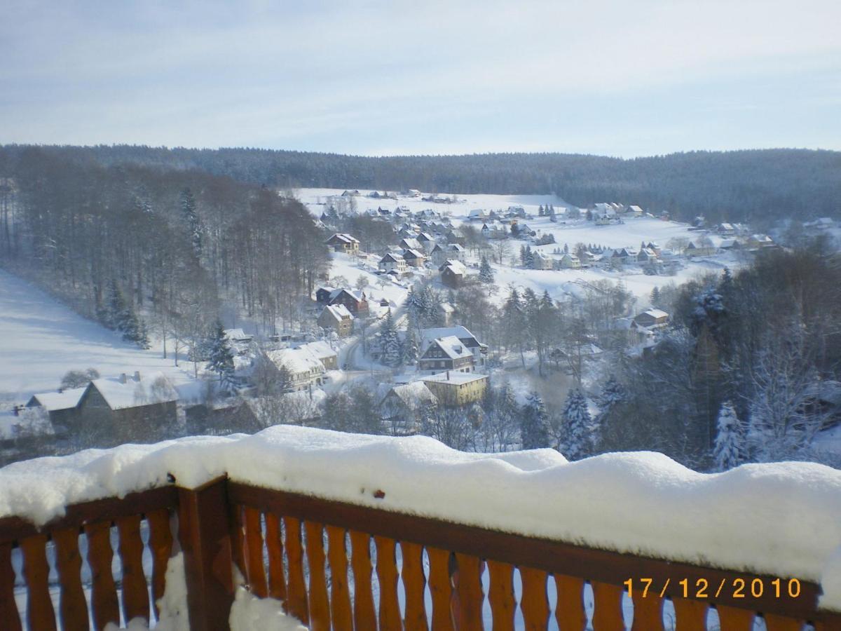 Cozy Apartment In Ore Mountains With Balcony 布赖滕布伦 外观 照片
