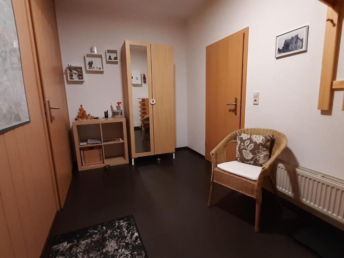 Cozy Apartment In Ore Mountains With Balcony 布赖滕布伦 外观 照片