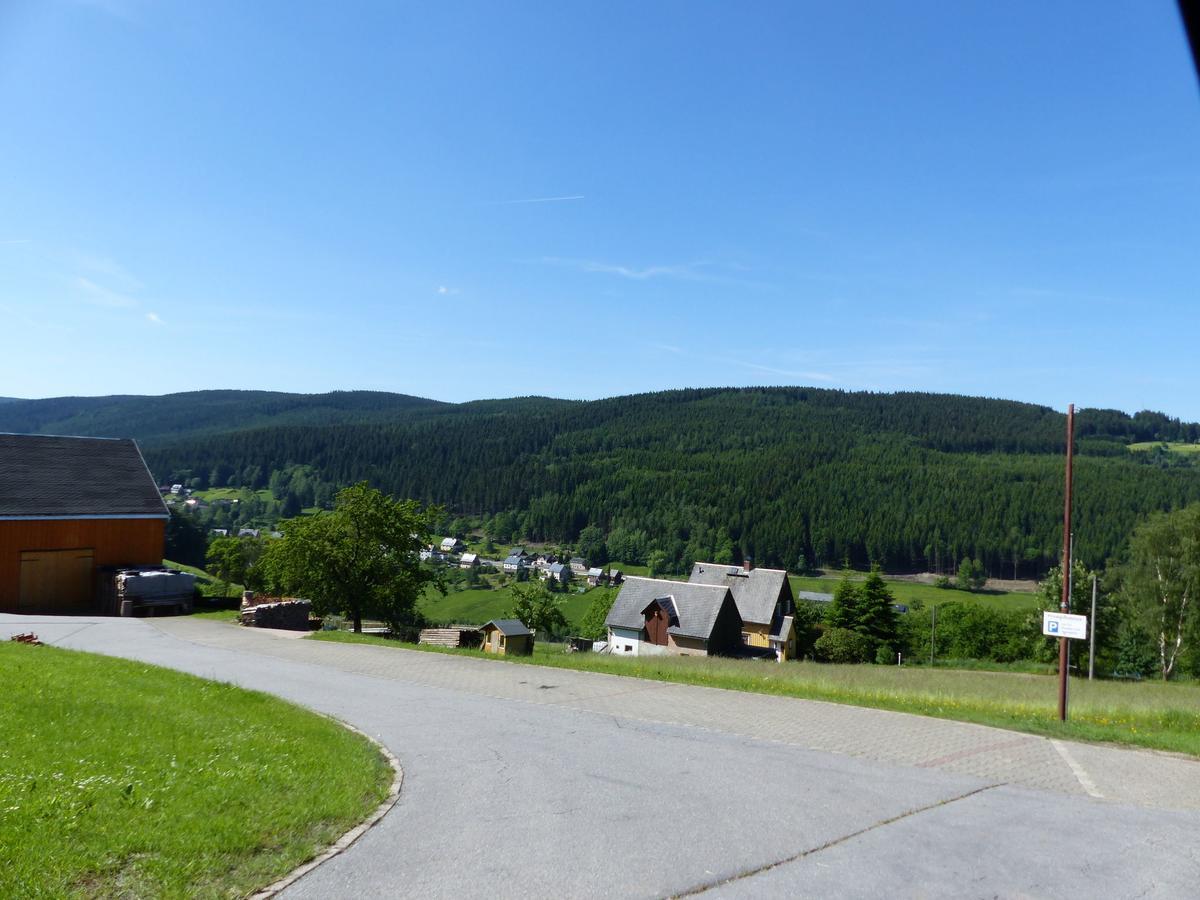 Cozy Apartment In Ore Mountains With Balcony 布赖滕布伦 外观 照片